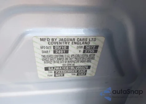 2011 Jaguar Xj from USA, damaged, VIN SAJWA1CB1BLV05526